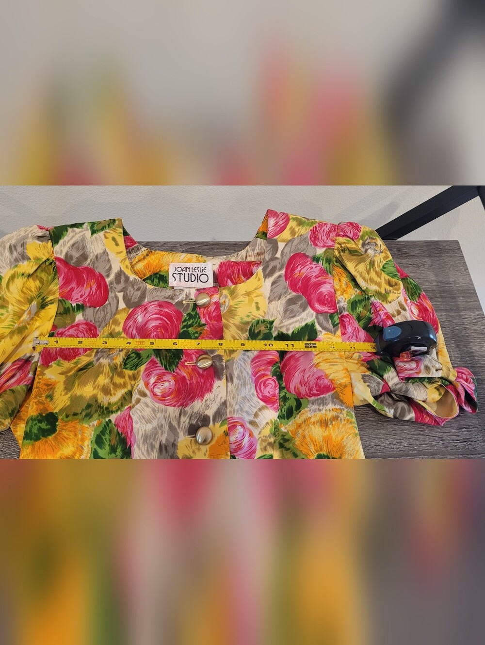 Vintage Joan Leslie Studio 100% Silk Top from 1970-1980 - Picture 5 of 16